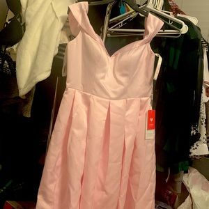 NWT formal pink dress 👗 💃 Size 12